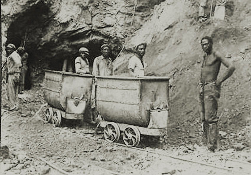 De Beers Looking to Sell the Mine Where It All Started 144 Years Ago